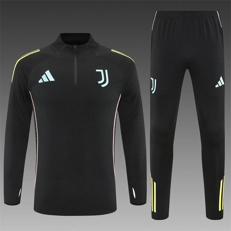 Juventus Half-Pull Trainingspak 'Zwart' 25/26 - VOLWASSENEN