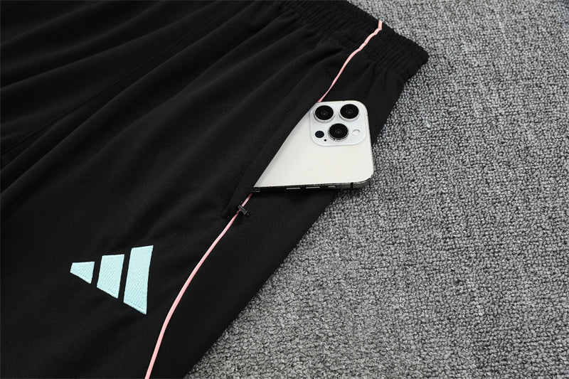 Juventus Half-Pull Trainingspak 'Zwart' 25/26 - VOLWASSENEN