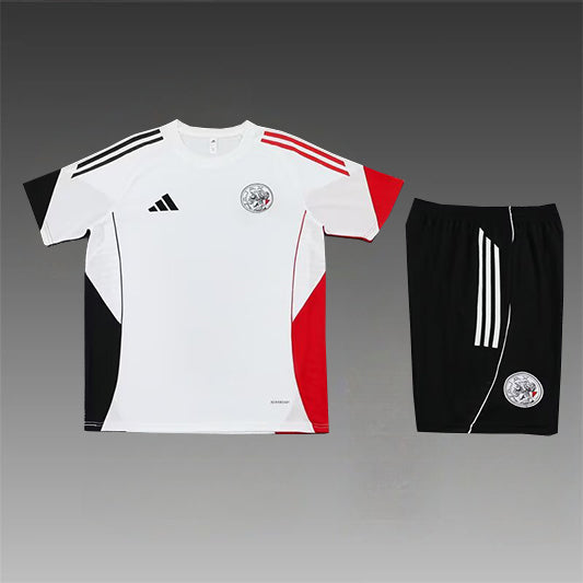 Ajax Trainingskit 'Wit' 25/26 - KINDEREN