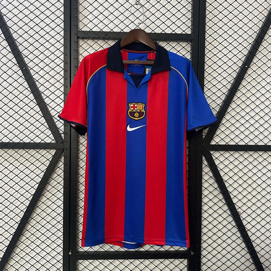Barcelona Retro 'Thuis' Voetbalshirt 01/02 - VOLWASSENEN