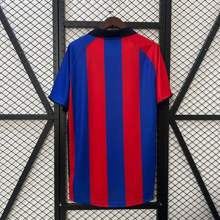 Barcelona Retro 'Thuis' Voetbalshirt 01/02 - VOLWASSENEN