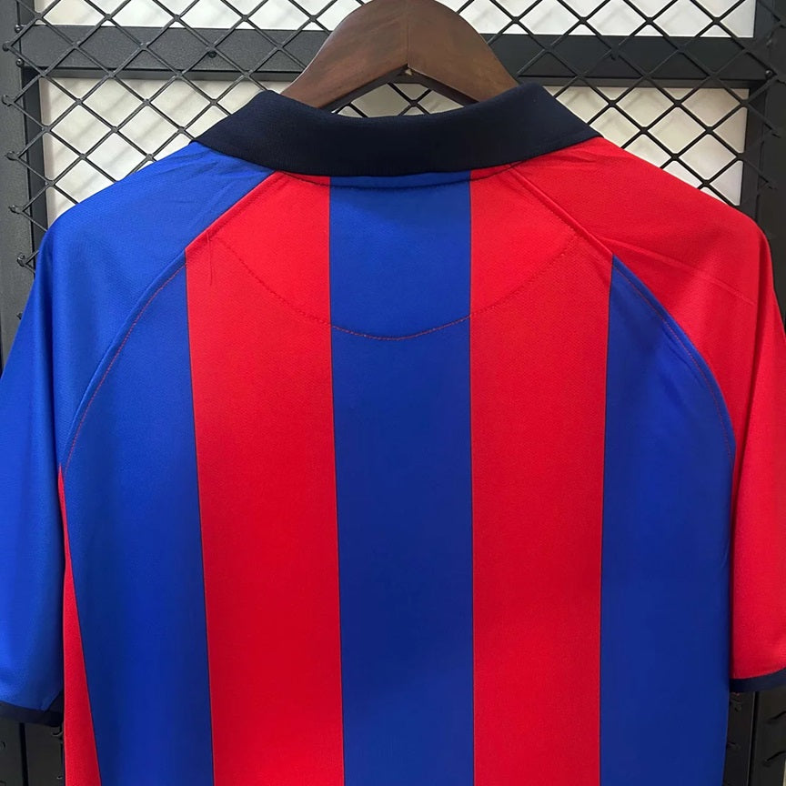 Barcelona Retro 'Thuis' Voetbalshirt 01/02 - VOLWASSENEN