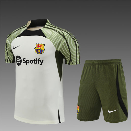 Barcelona Trainingskit 'Beige-Groen' 24/25 - VOLWASSENEN