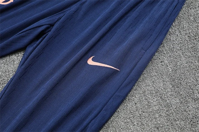 Barcelona Half-Pull Trainingspak 'Beige-Roze' 25/26 - VOLWASSENEN