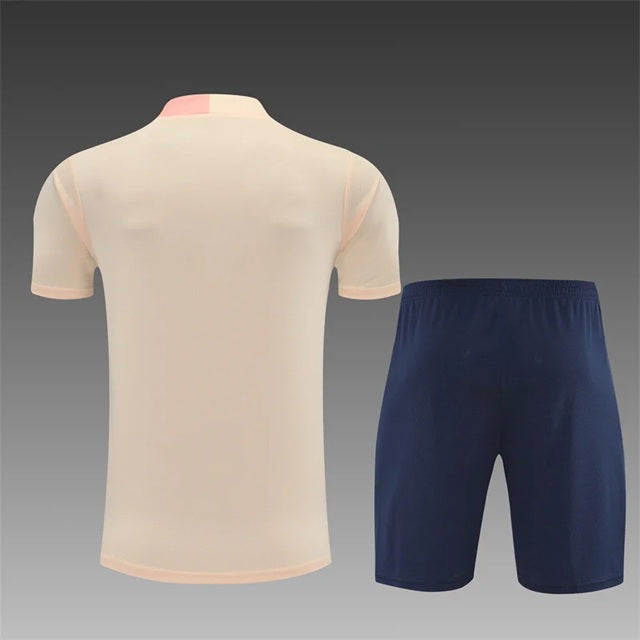 Barcelona Trainingskit 'Beige-Roze' 25/26 - KINDEREN
