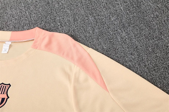 Barcelona Trainingskit 'Beige-Roze' 25/26 - KINDEREN