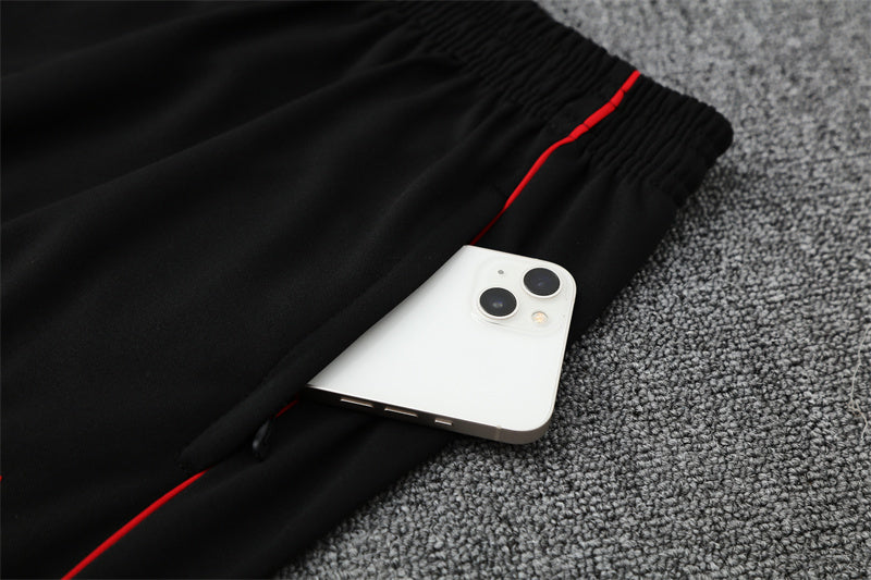 Bayern Munchen Half-Pull Trainingspak 'Zwart-Rood' 25/26 - KINDEREN