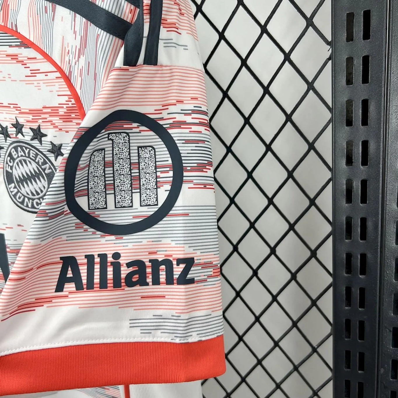 Bayern München 'Uit' Voetbalkit 25/26 - KINDEREN