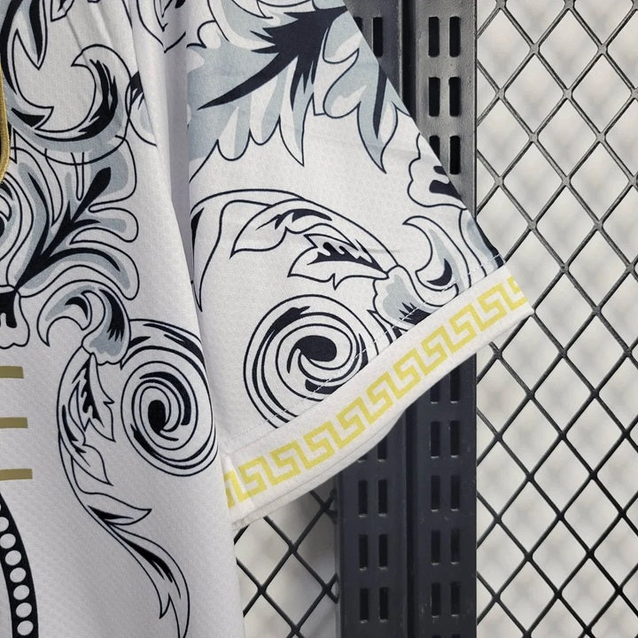 Italie Versace Edition Voetbalshirt 'Wit' 2025 - VOLWASSENEN