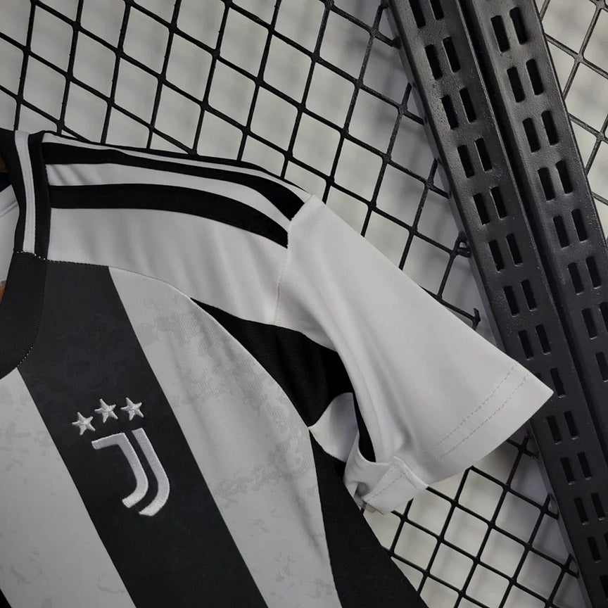 Juventus 'Thuis' Voetbalkit 24/25 - KINDEREN