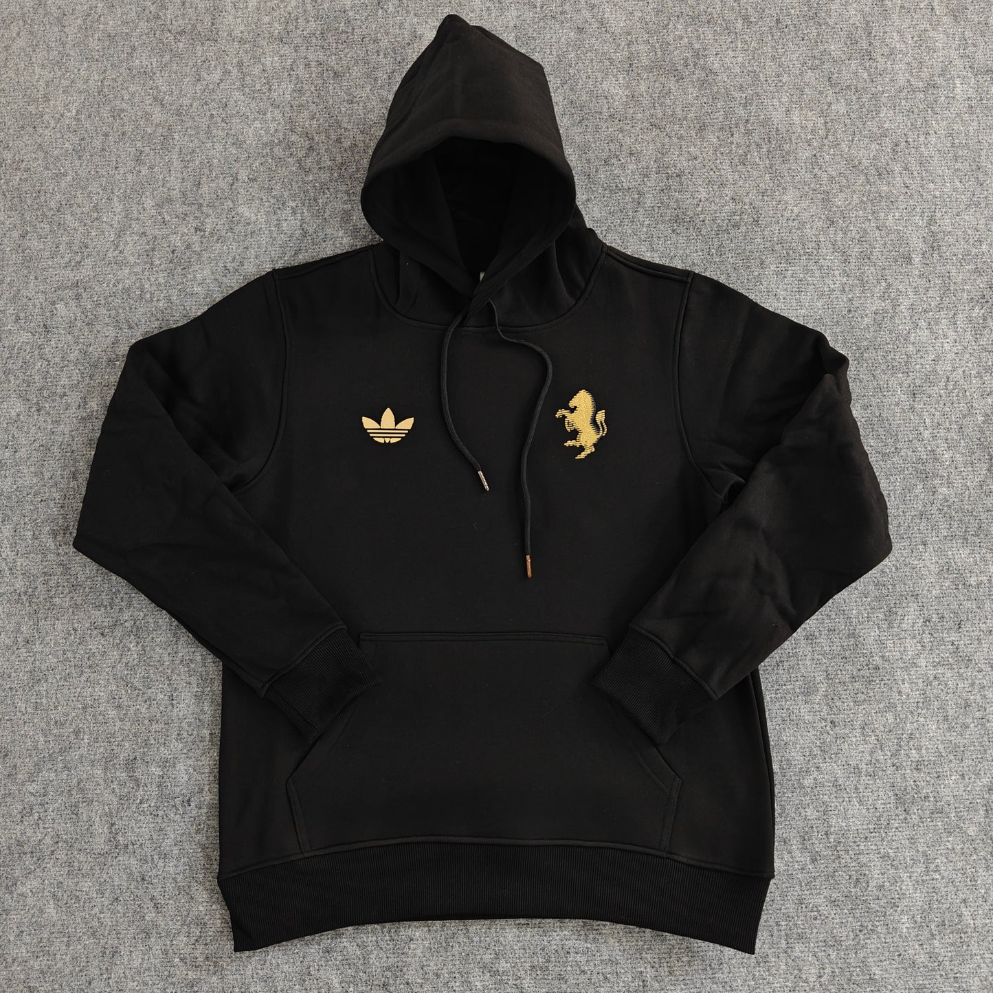 Juventus Premium Fleece Hoodie - VOLWASSENEN