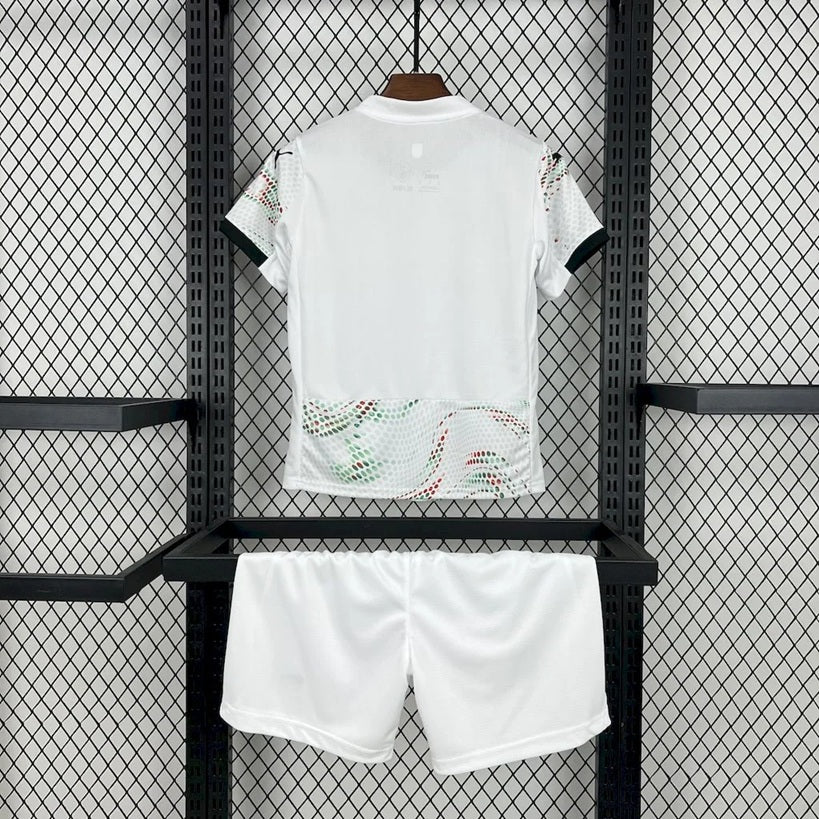 Portugal 'Uit' Voetbalkit 2025 - KINDEREN