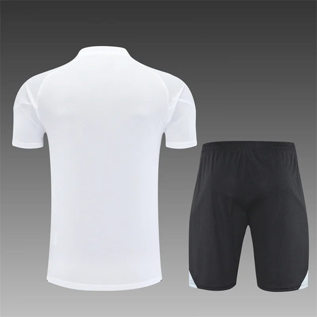 Real Madrid Trainingskit 'Wit' 25/26 - VOLWASSENEN