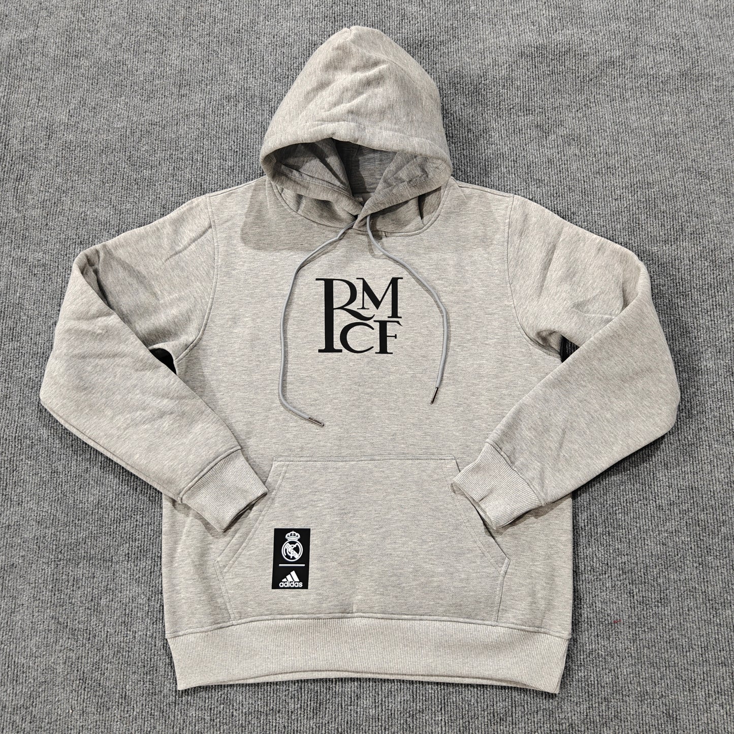 Real Madrid Premium Fleece Hoodie 'Model 2' - VOLWASSENEN