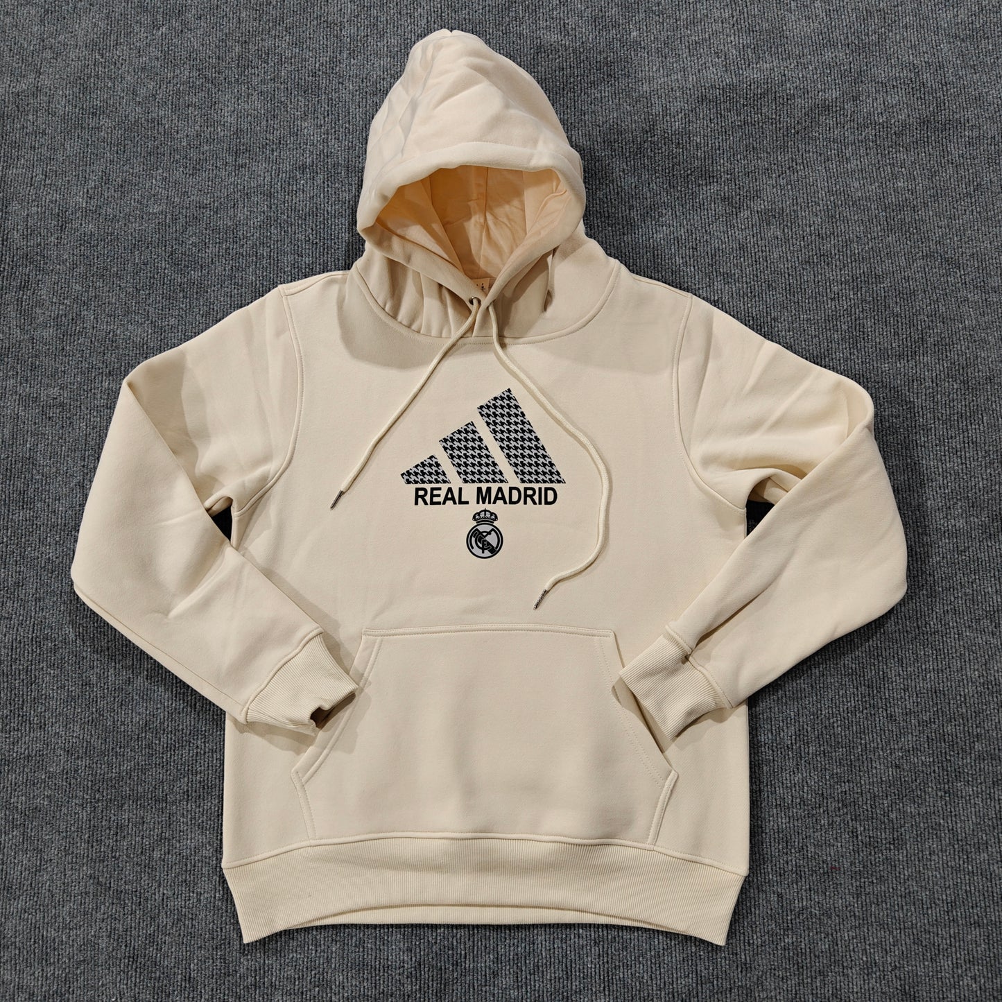 Real Madrid Premium Fleece Hoodie 'Model 3' - VOLWASSENEN