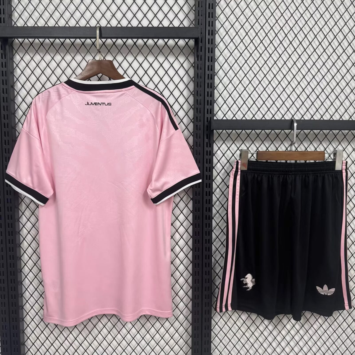 Juventus 'Uit' Voetbalshirt 26/27 - VOLWASSENEN