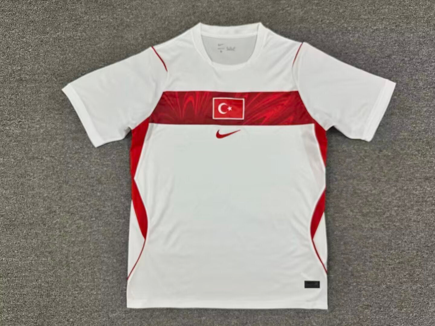 Turkije 'Thuis' Voetbalshirt WK 2026 - VOLWASSENEN