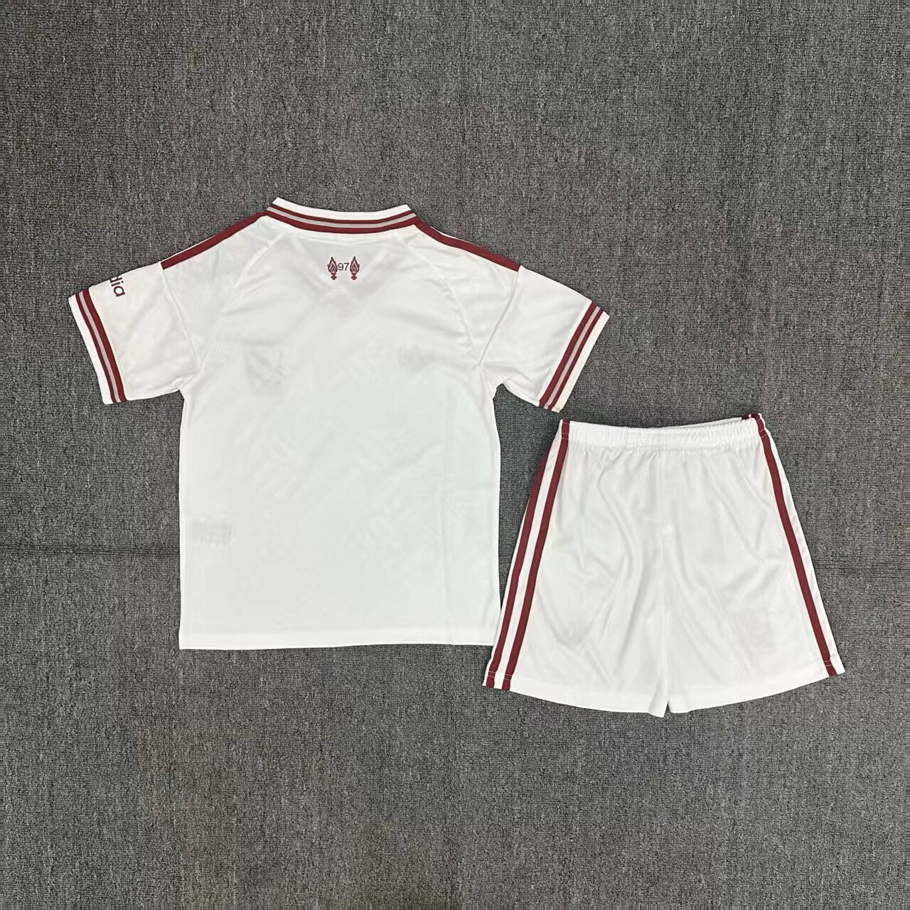Liverpool 'Derde' Voetbalkit 26/27 - KINDEREN