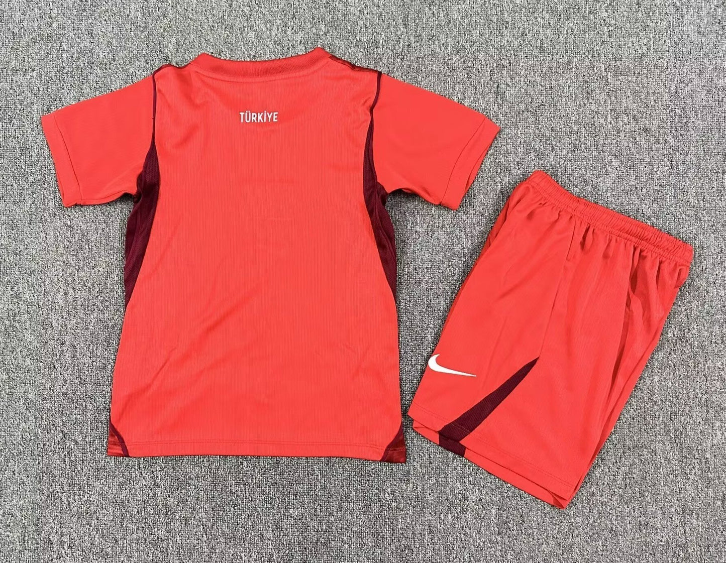 Turkije 'Uit' Voetbalkit WK 2026 - KINDEREN