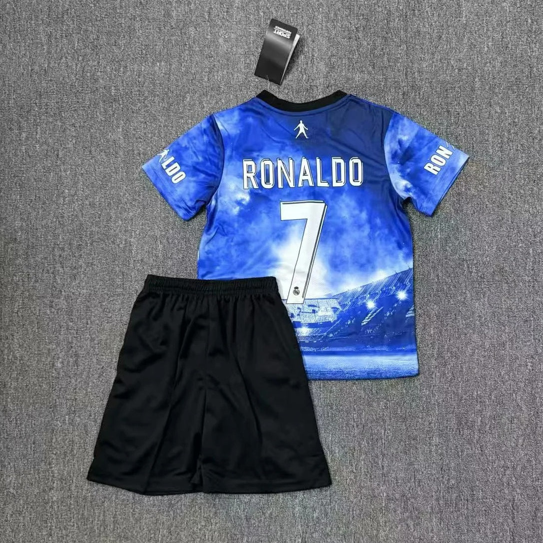 Real Madrid 'Ronaldo' Voetbalkit - KINDEREN