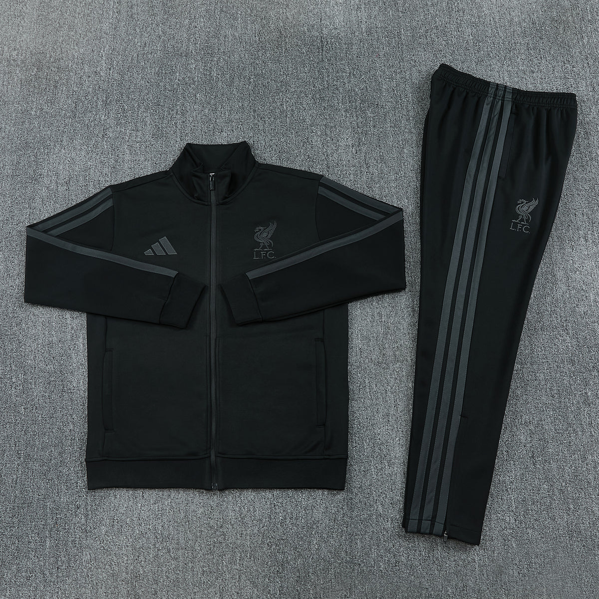 Liverpool Full-Zip Trainingspak 26/27 'Zwart' - VOLWASSENEN