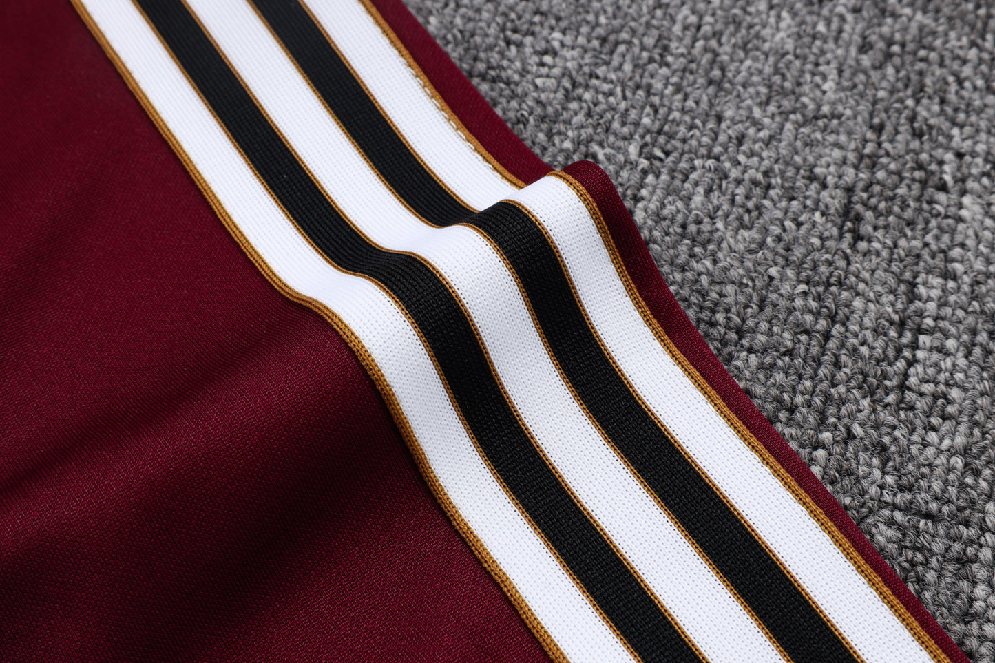 Ajax Full-Zip 'Amsterdam Edition' Trainingspak 25/26 - VOLWASSENEN