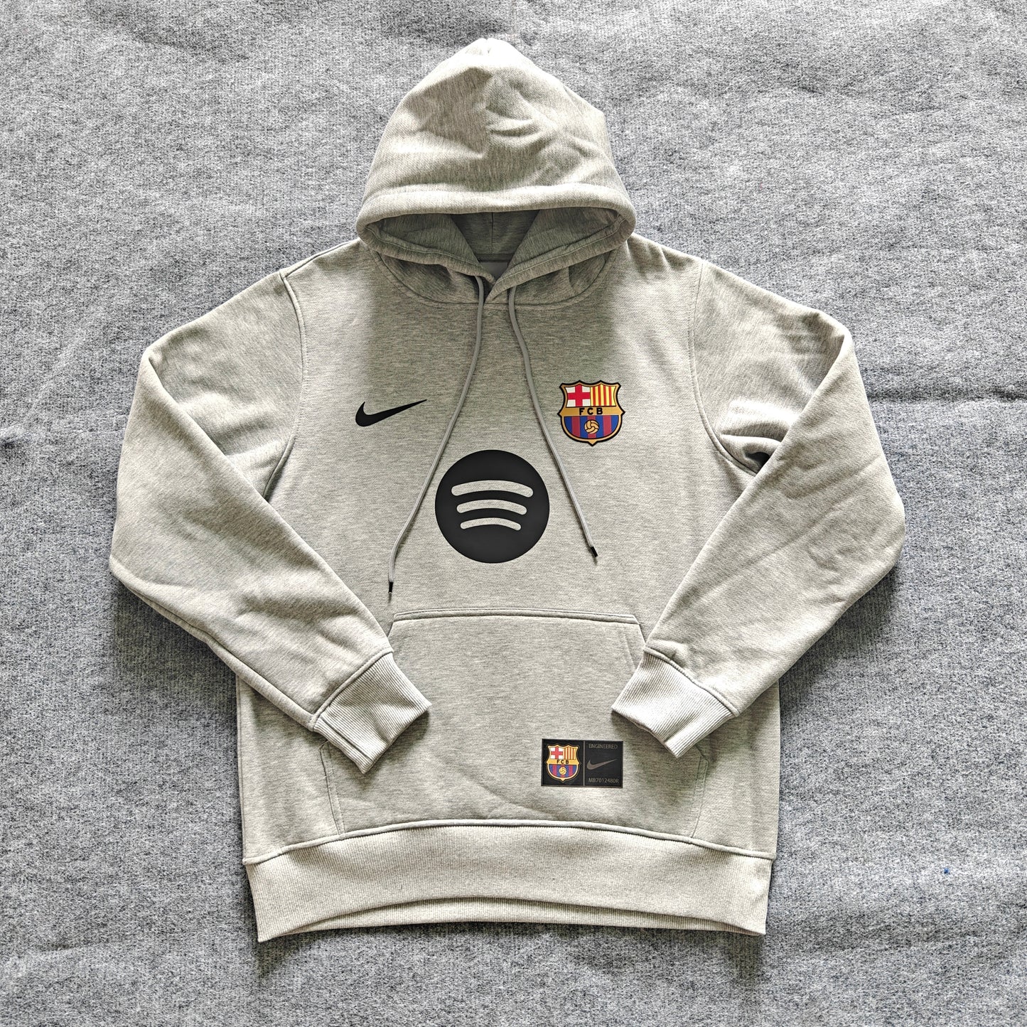 Barcelona  Premium Fleece Hoodie 'Model 1' - VOLWASSENEN
