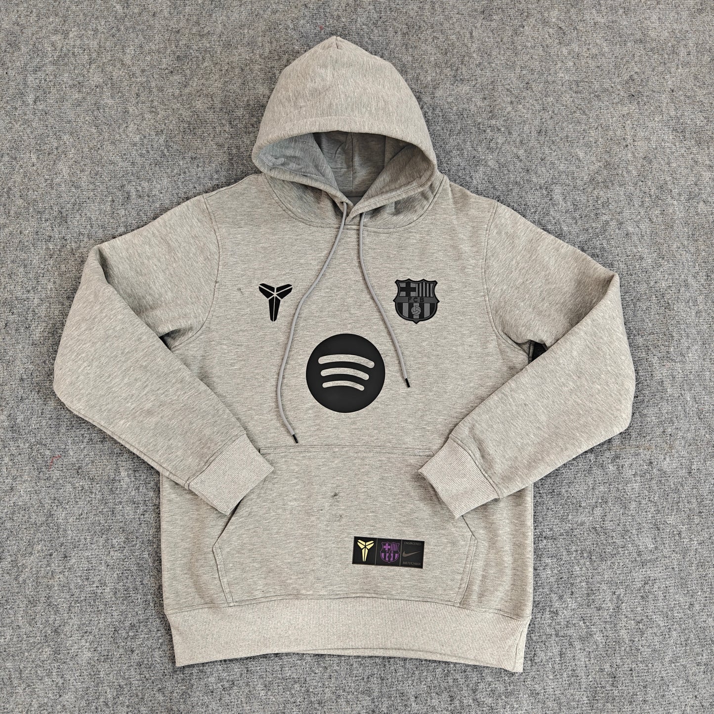 Barcelona Premium Fleece Hoodie 'Model 2' - VOLWASSENEN