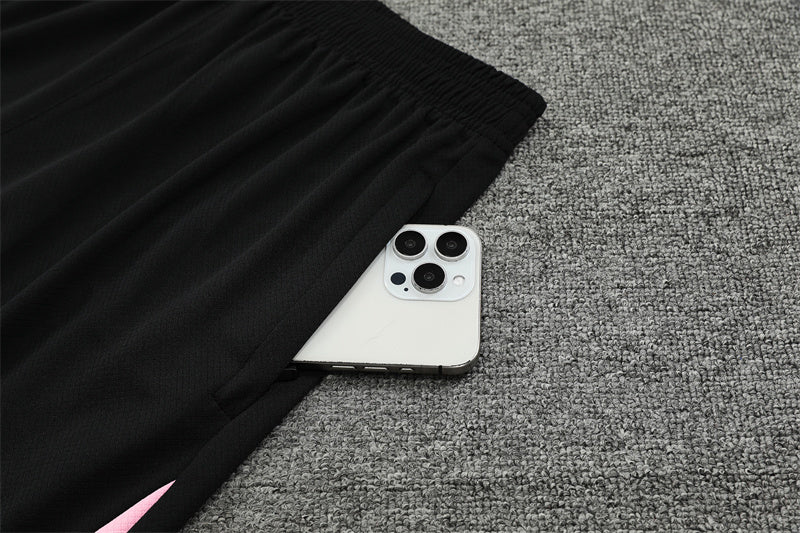 PSG Trainingskit 'Wit-Roze' 25/26 - KINDEREN