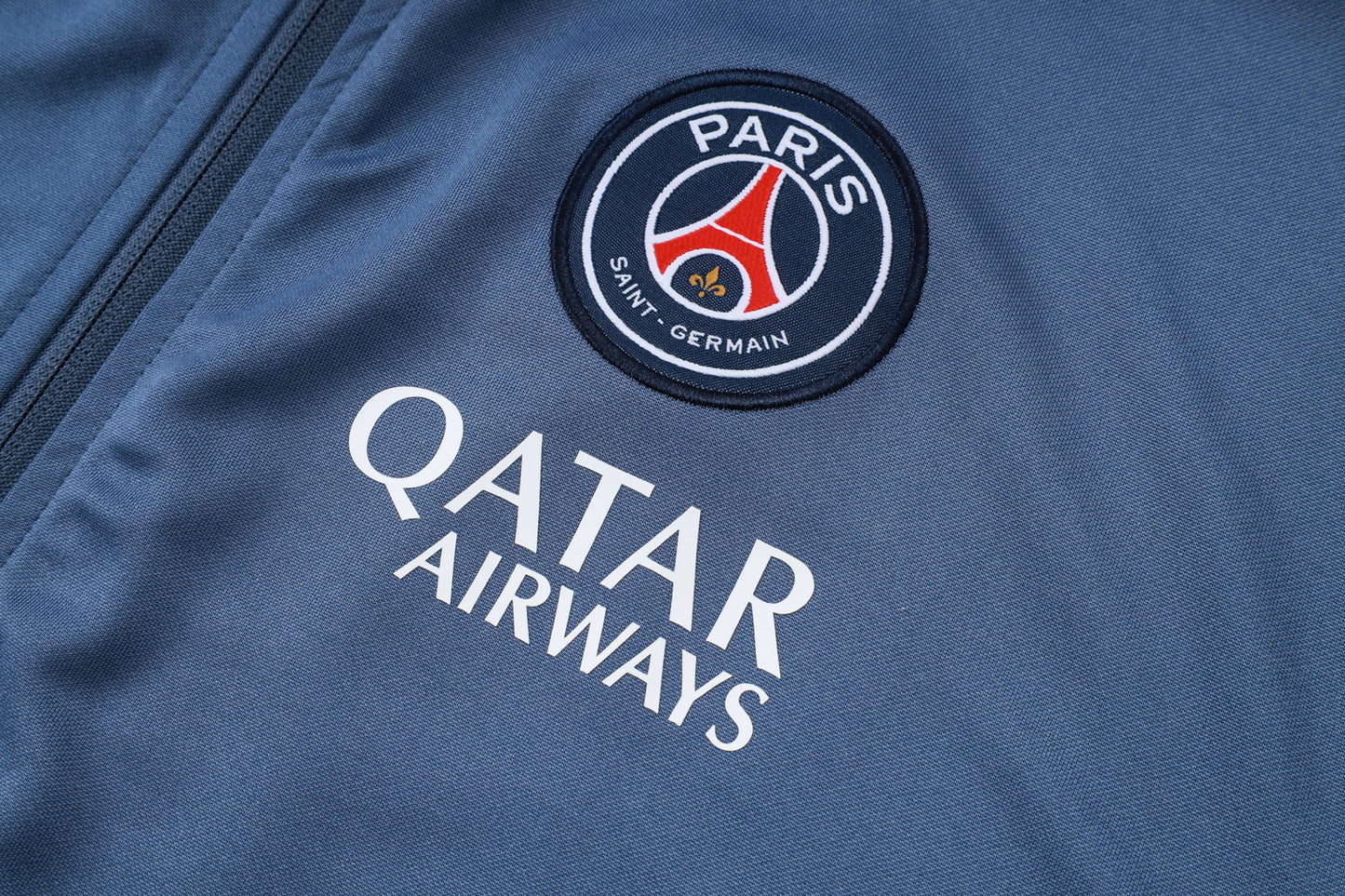 PSG Full-zip Trainingspak 'Licht' 25/26 - VOLWASSENEN