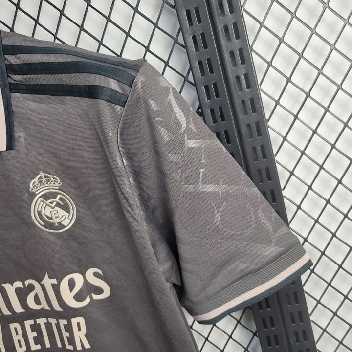 Real Madrid Derde 'Uit' Voetbalshirt 24/25 - VOLWASSENEN