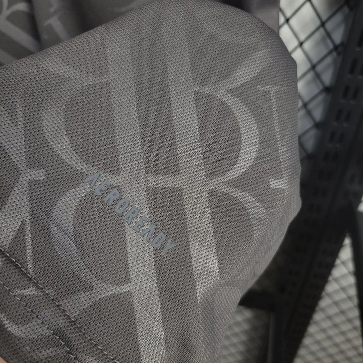 Real Madrid Derde 'Uit' Voetbalshirt 24/25 - VOLWASSENEN