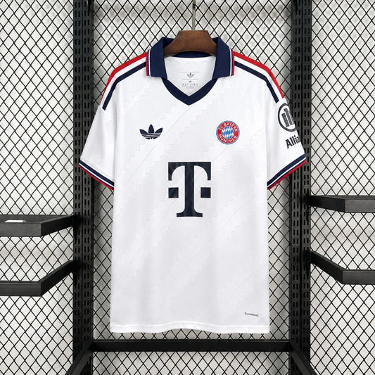 Bayern Munchen 'Uit' Voetbalshirt 26/27 - VOLWASSENEN
