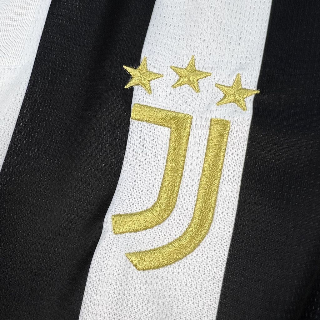 Juventus 'Thuis' Voetbalshirt 26/27 - VOLWASSENEN