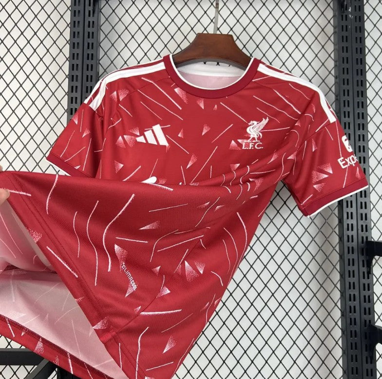 Liverpool 'Thuis' Voetbalshirt 26/27 - VOLWASSENEN